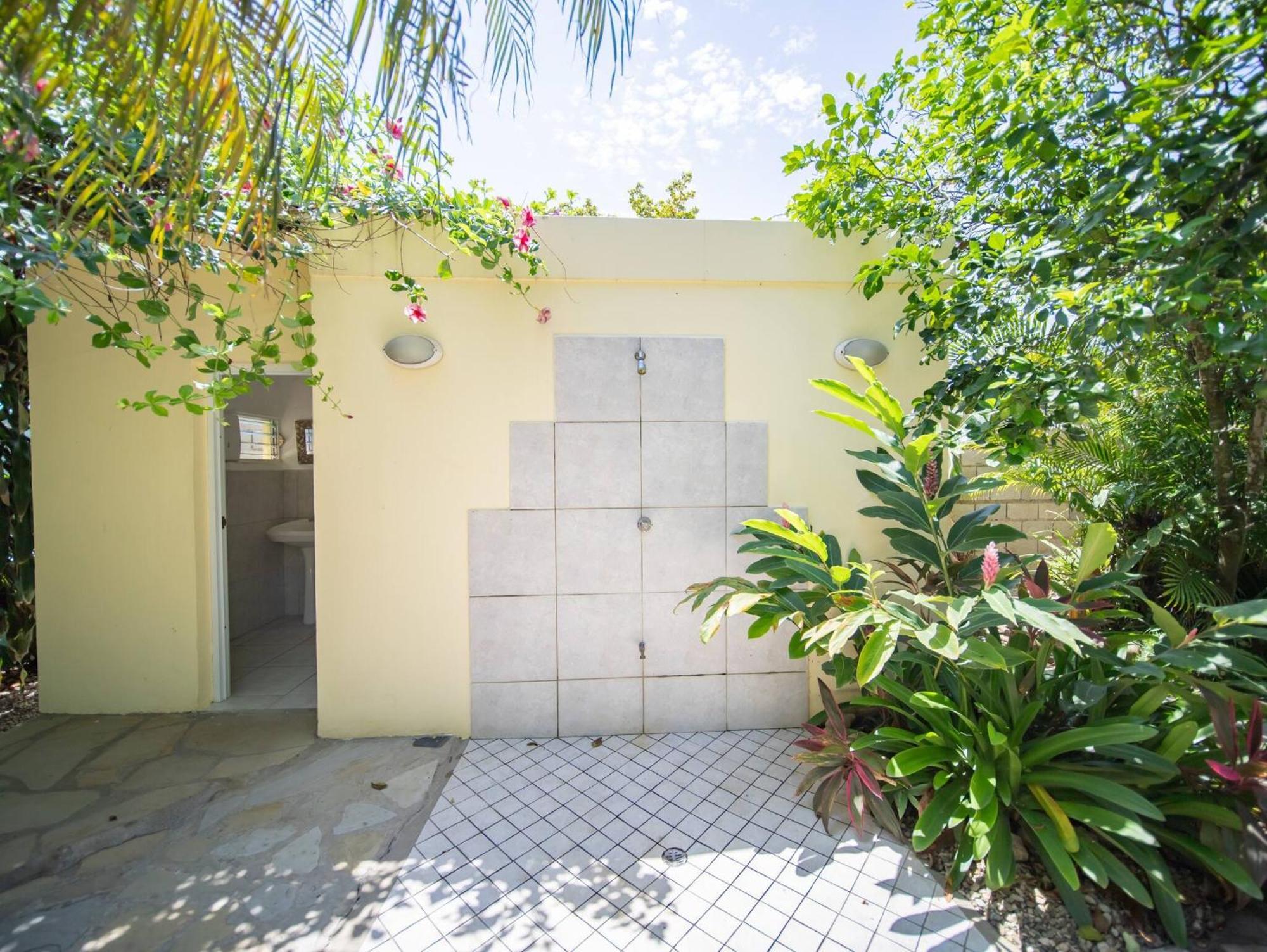 Room In Guest Room - 2Br Caribbean Condo In Cabarete Center Exterior photo
